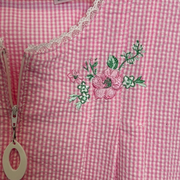 Pink Embroidered Women's Robe - Picture 4 of 7